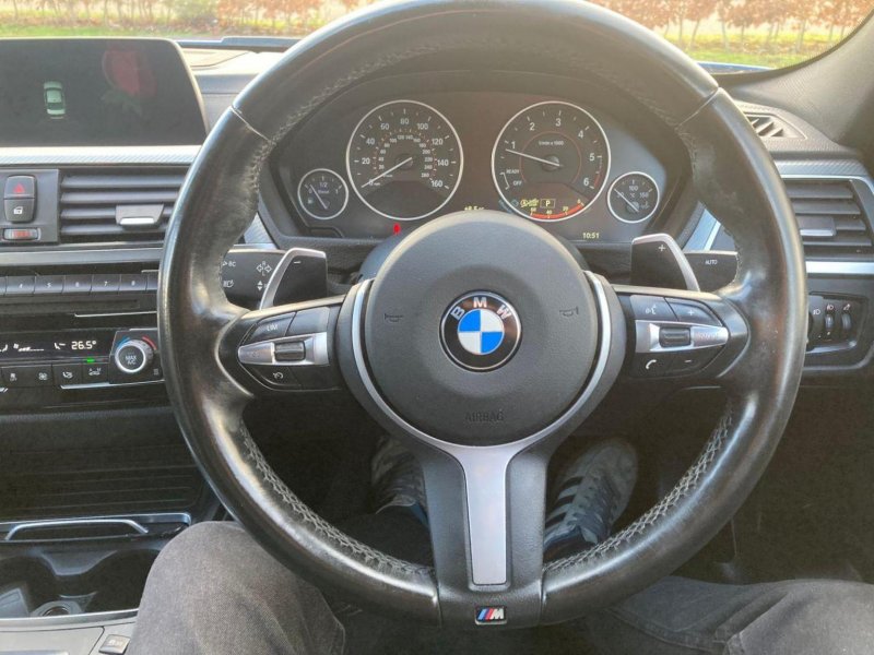 BMW 3 SERIES