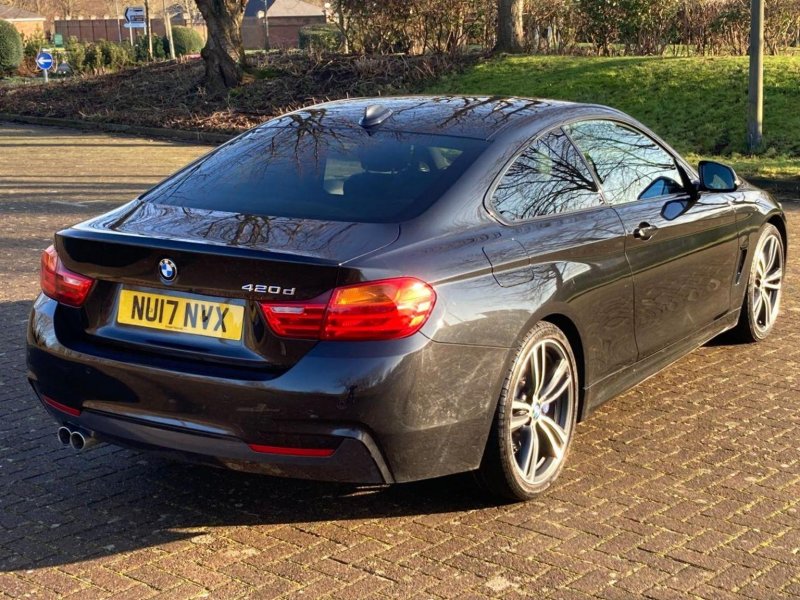 BMW 4 SERIES