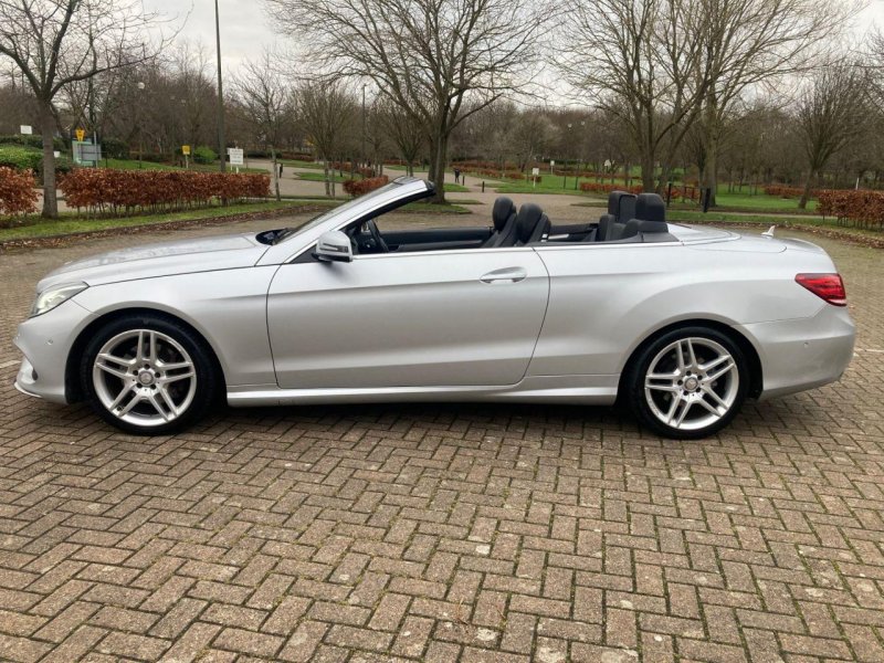 MERCEDES-BENZ E CLASS