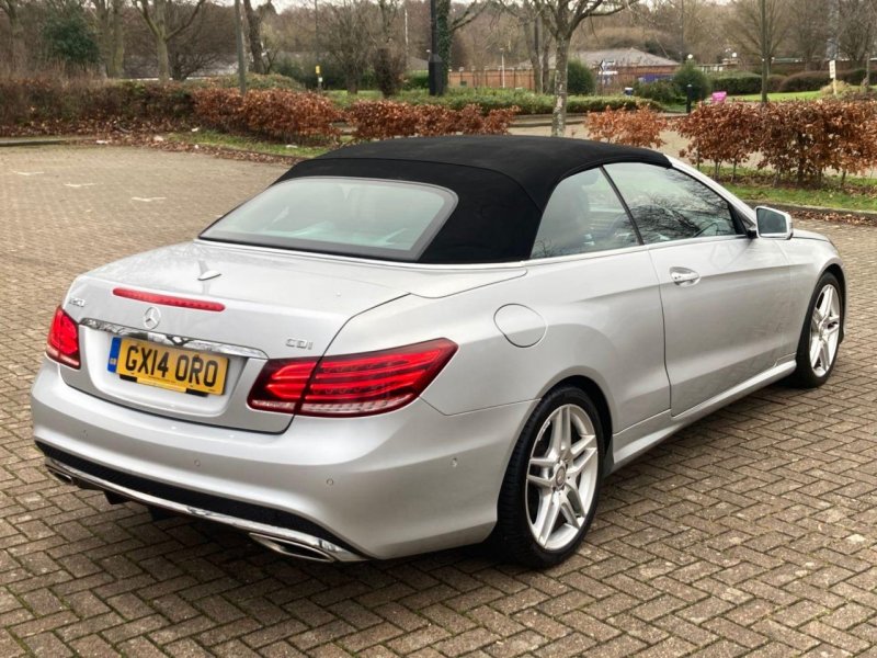 MERCEDES-BENZ E CLASS