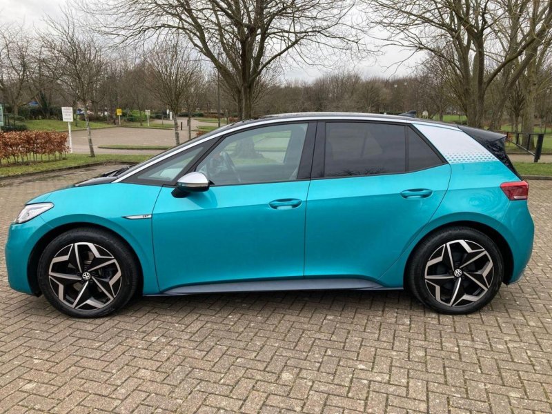 VOLKSWAGEN ID.3