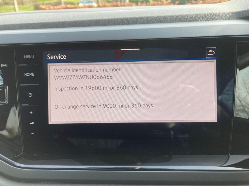 VOLKSWAGEN POLO