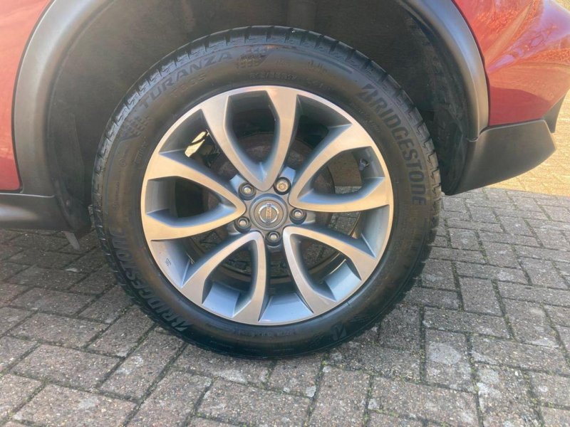 NISSAN JUKE