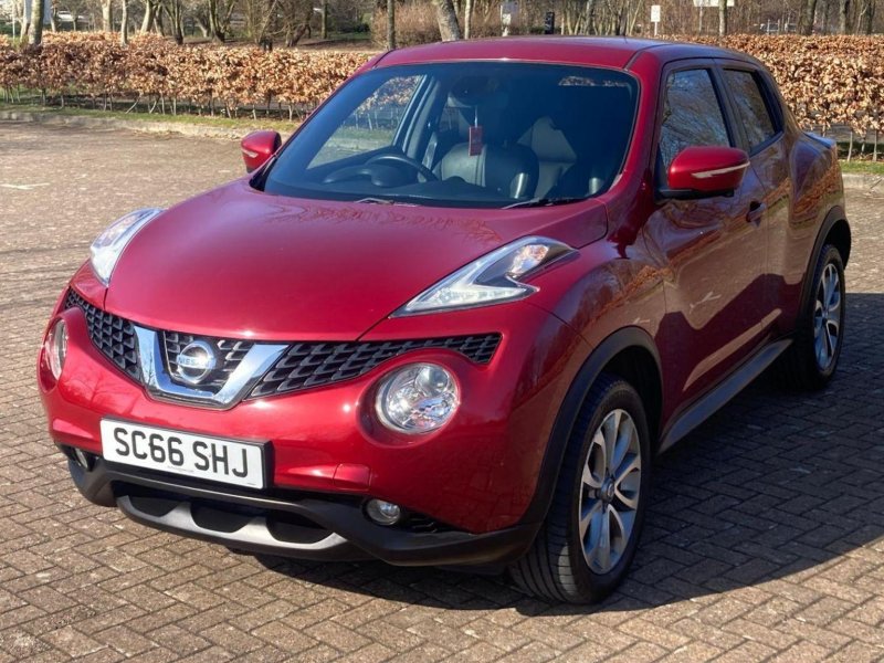 NISSAN JUKE