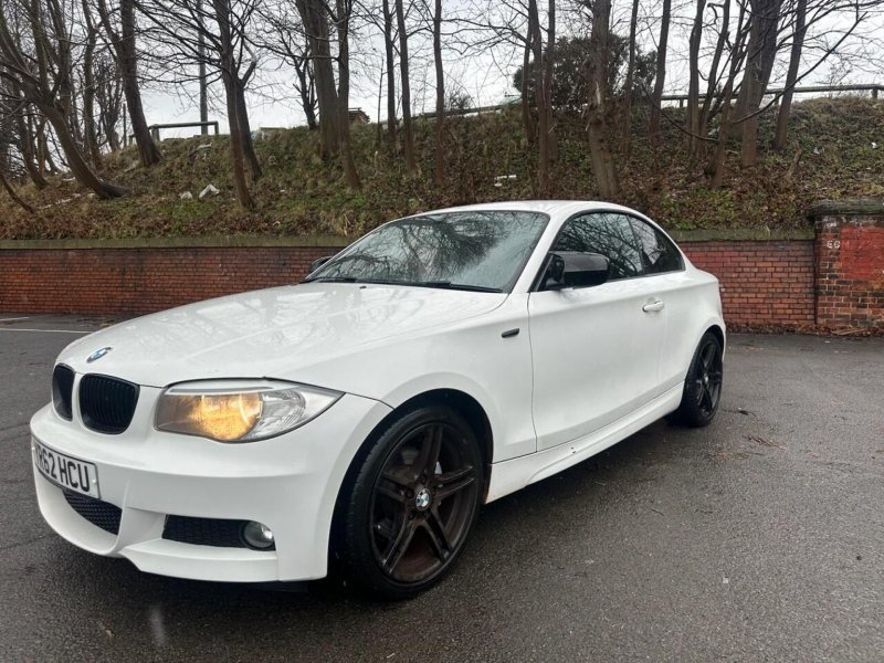 BMW 1 SERIES