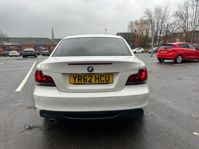 BMW 1 SERIES