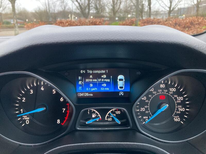 FORD FOCUS