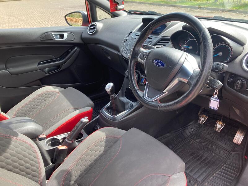 FORD FIESTA