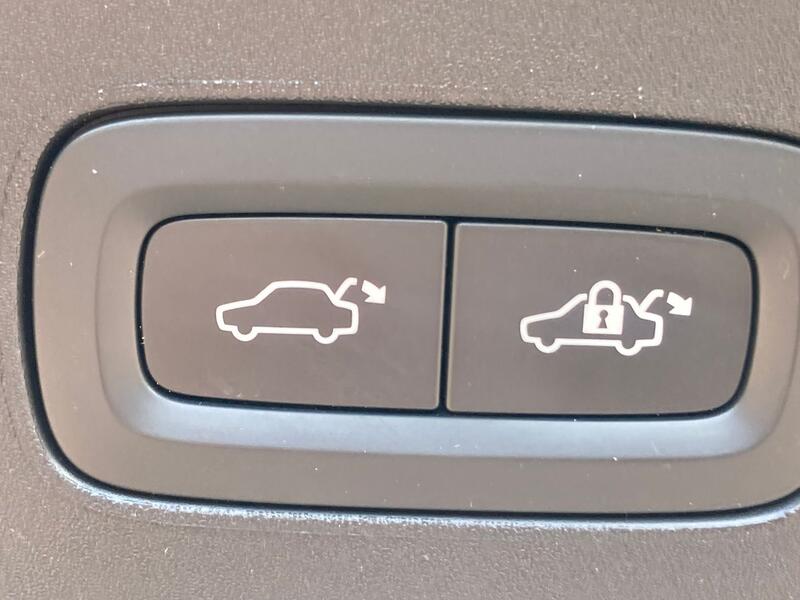 POLESTAR POLESTAR 2