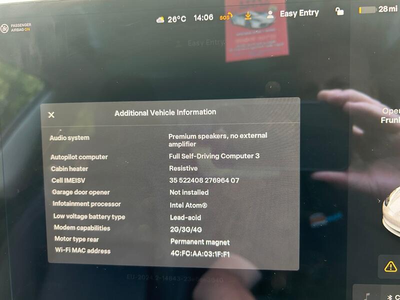 TESLA MODEL 3