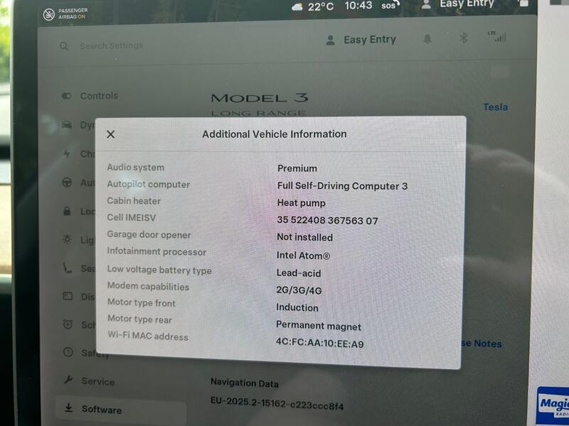 TESLA MODEL 3
