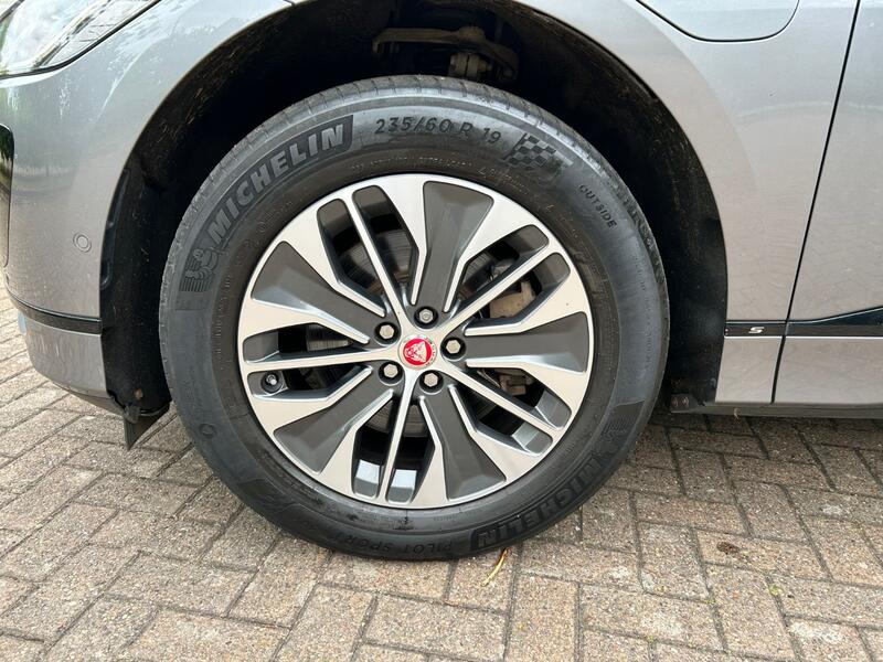 JAGUAR I-Pace