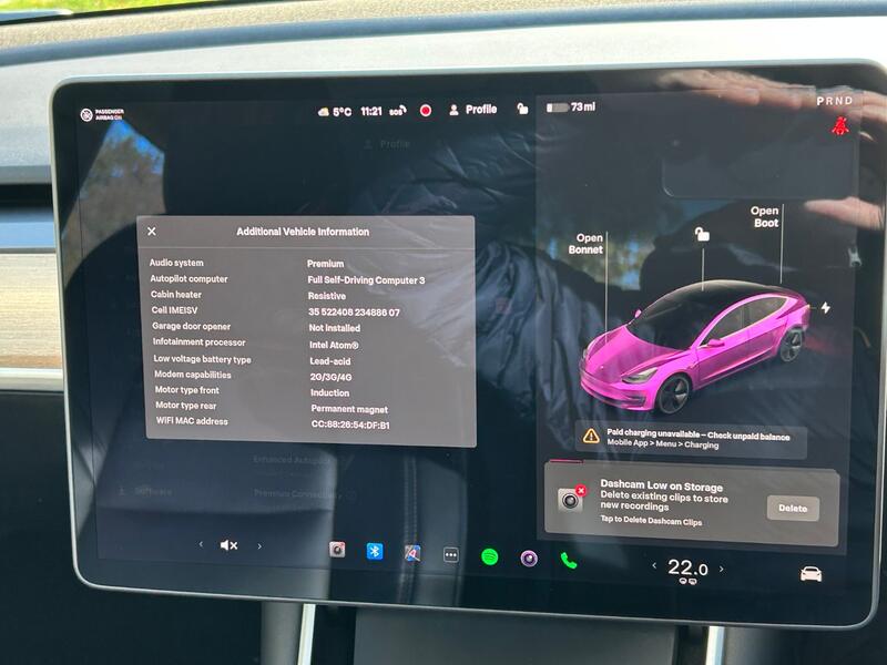 TESLA MODEL 3