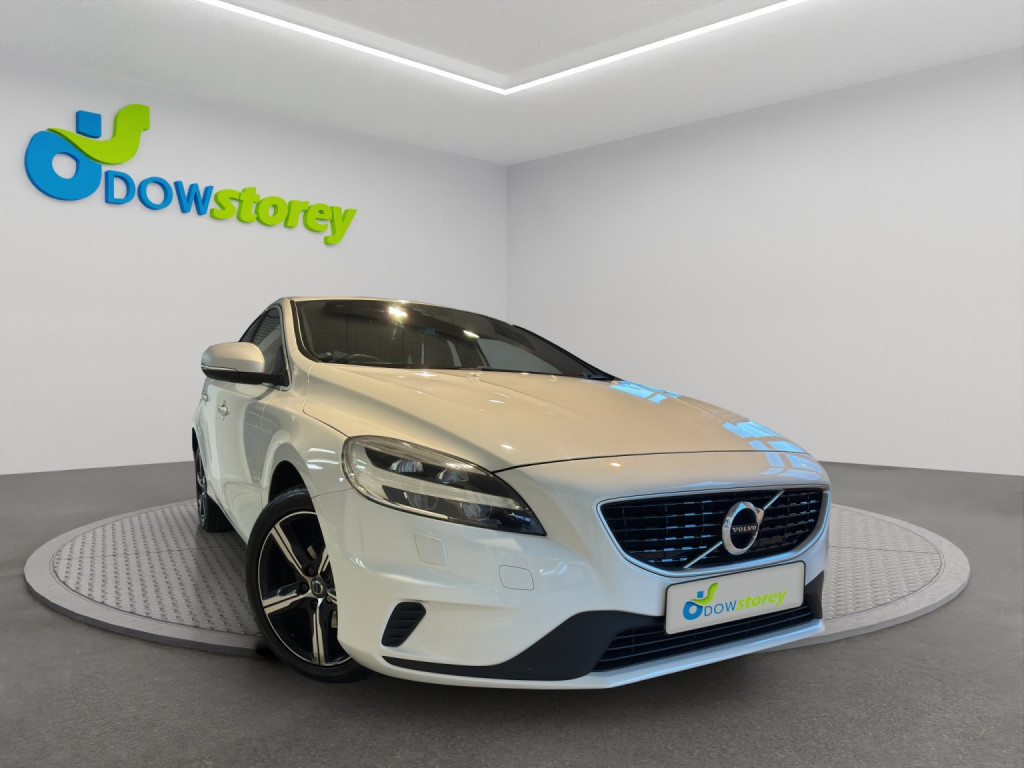 2017 Volvo V40